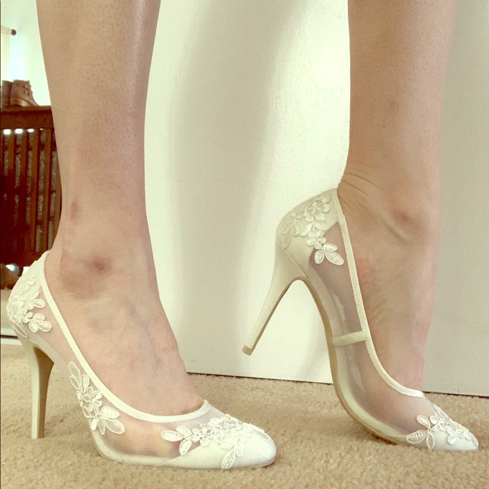 David’s Bridal Wedding heels (never worn)